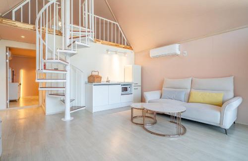 Gapyeong Casa | Violin Glamping Caravan