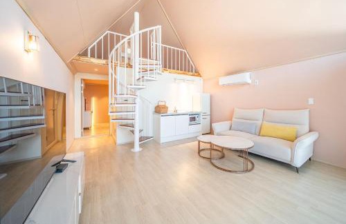 Gapyeong Casa | Violin Glamping Caravan
