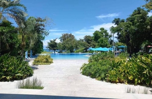 Maribago Condominio | VIP 2-bedroom Suites Tambuli Seaside Resort and Spa with 3 Beds Sleeps 6