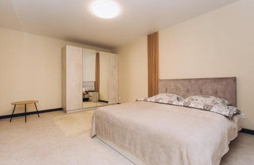 Zarichnyi District Apartamento | VIP Flat lavina проспект М Лушпи 2 корп2