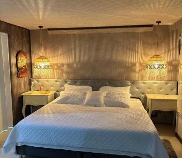 Armenia Villa | VIP planet urban Room