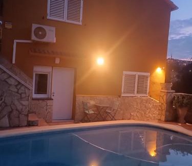 Segur de Calafell Apartamento | VIP Poolsuite Calafell