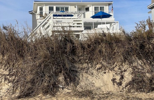 Virginia Beach Casa | Virginia Beach, Family Home CROATAN: Ocean front home in private neighborhood