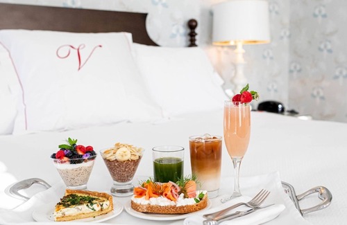 Cape May Hotel | Exclusive Adults-Only Escape with Pool, Bikes, Beach Services & Gourmet Dining