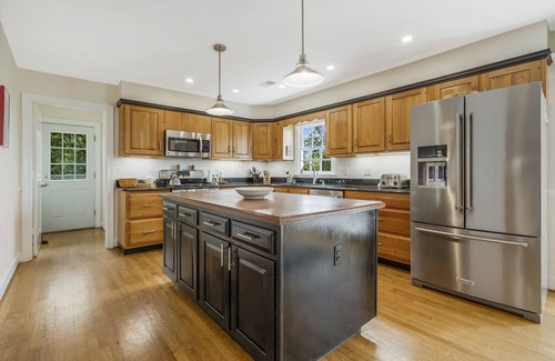 Linden Casa | Virginia Wine Country Retreat 60 millas de DC