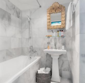 Gewerbeschule Apartamento | VISIONAPARTMENTS Albertstrasse - contactless check-in