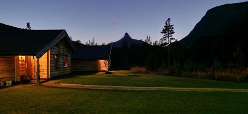 Rokland Casa | Visit Junkerdal