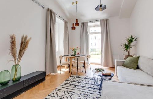 Zizkov Apartamento | Visit Oomph Apartments
