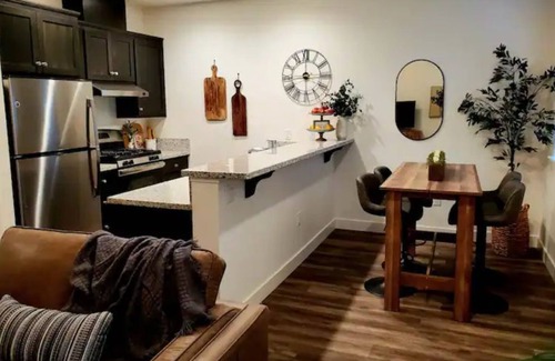 Paradise Apartamento | Visit Paradise 1/1 NEW Apt Home