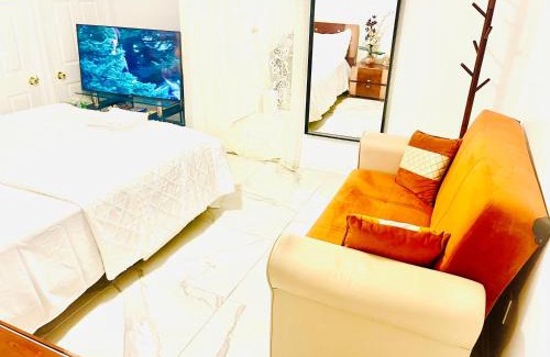 Queens Apartamento | Visit & Relax