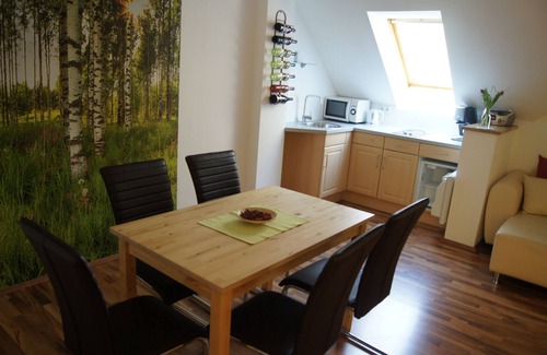 Loipersdorf bei Fuerstenfeld Apartamento | UN INVITADO AL GANADOR en la región termal y vinícola