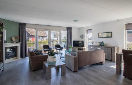 Makkum Complejo | Visservilla - Beach Resort Makkum