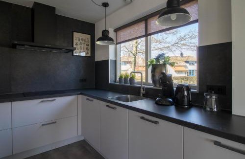 Makkum Complejo | Visservilla - Beach Resort Makkum