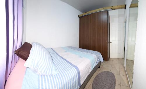 Santa Ana Casa | Vista a los Volcanes