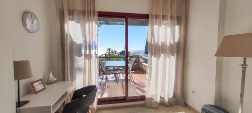Bahia de Casares Apartamento | Vista Bahia sea view