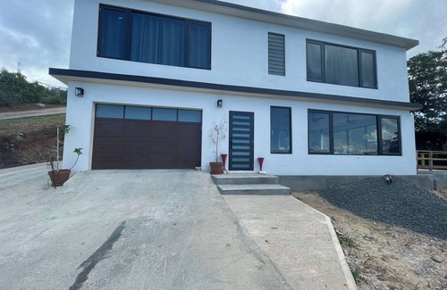 Villa Borinquen Casa | Vista Bella - Modern Hilltop Sanctuary