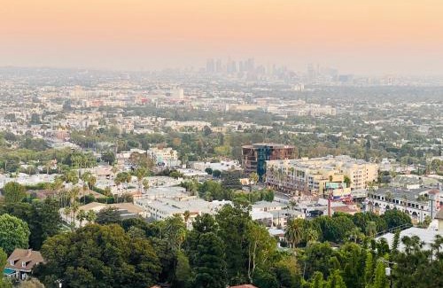 Hollywood Hills West Casa | Vista Bliss Retreat-Private Room