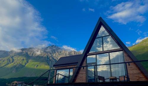 Stepantsminda Hotel | Vista cottage