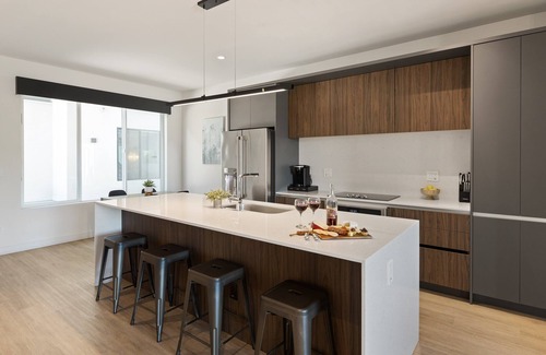 Arts District Casa | Vista Del Camino-6 Condos-Hot Tub-In Old Town