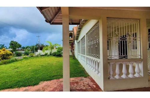 Tower Isle Casa | Vista Del Mar 4 Bedroom by Paradise Listing