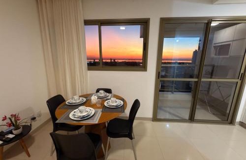 Palmas Apartamento | Vista Deslumbrante para o Lago | flat cama king
