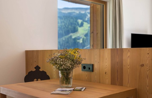 Santa Cristina Val Gardena Apartamento | Vista Dolomites apartamento "Liberty" con vistas a la montaña, balcón y Wi-Fi