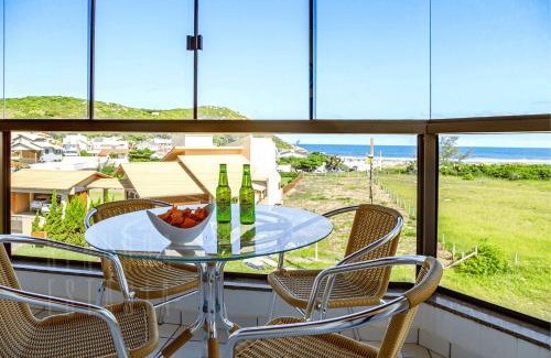 Itapiruba Apartamento | Vista Maravilhosa: Apartamento à Beira-Mar