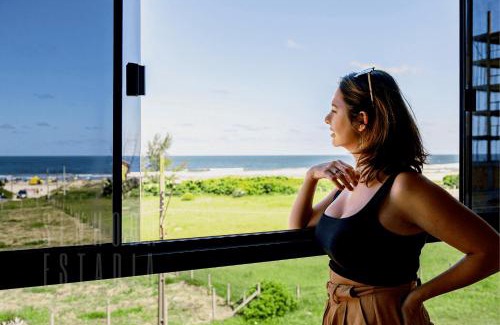 Itapiruba Apartamento | Vista Maravilhosa: Apartamento à Beira-Mar