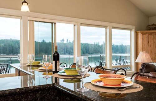 Dunes City Casa | Vista Point Lake House