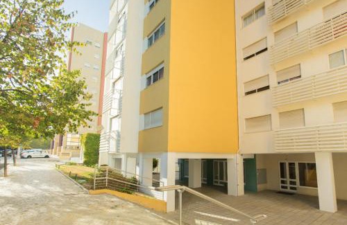 Penha de Franca Apartamento | Vista Rio
