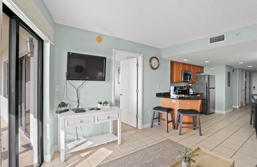 Belle Vista Condominio | Vistas en el Golfo 202 2BR 2BA