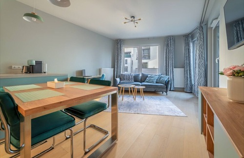 Prague 3 Apartamento | Vista Serenity Apartment with Parking Garage