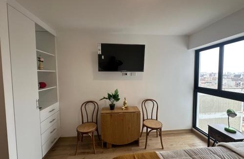 Lince Apartamento | Vista Skyline en Piso 13 - Entre Lince y San Isidro