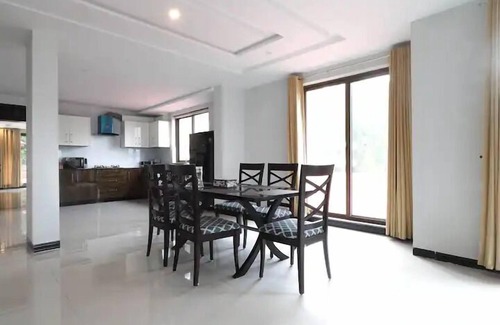 Murree Apartamento | Vista Valle