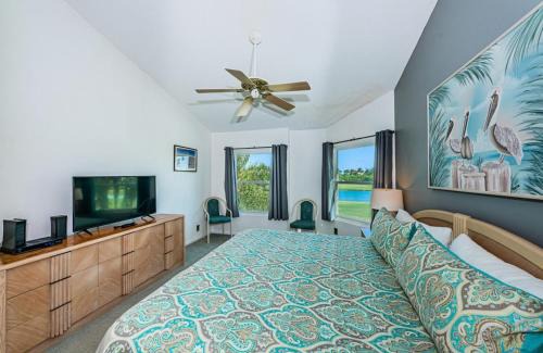 Isla del Sol Casa | Vista Verde N Golf Course Villa on the 12th Green
