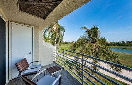 Isla del Sol Casa | Vista Verde N Golf Course Villa on the 12th Green