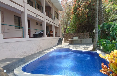 Coatepeque Casa | Vistalago, Impresionante Lakefront Propiedad en el Lago de Coatepeque.