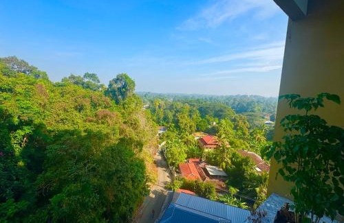 Nagampadam Apartamento | VistaLux