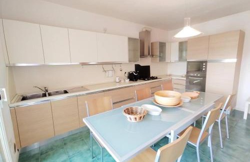 Cattolica Apartamento | VistaMare Bluemar - Living the Sea - 120mq