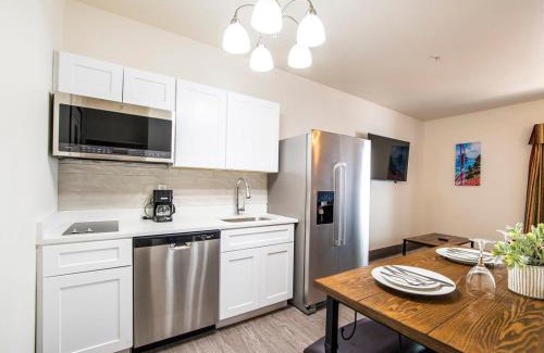 Sierra Vista Casa | Vistas 116 - Modern luxury amenities sleeps 6