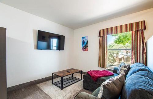 Sierra Vista Casa | Vistas 116 - Modern luxury amenities sleeps 6