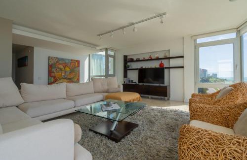 Mar del Plata Apartamento | Vistas de Playa Grande HOLA SUR