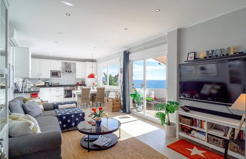 Urbanizacion Ladera del Mar Apartamento | Vistas del Mar by Casasol