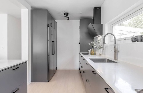 Soder Casa | Vita Huset – ett nybyggt, Lyxigt och stilrent hem