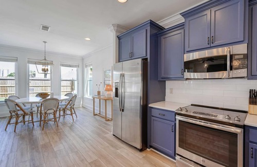 Frangista Beach Condominio | Vitamin Sea by Avantstayminutes From the Beach!