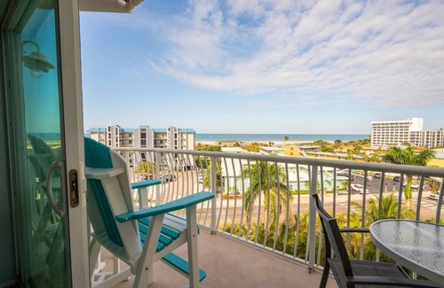 Treasure Island Condominio | Vitamin SEA & Sunset Views Treasure Island, FL find us @ oasisgetaways.us