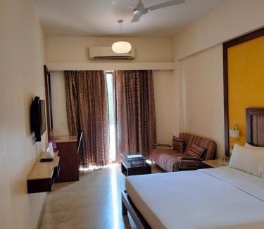 Khatri Park Housing Society Hotel | VITS Lonavala