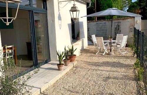 Entraigues-sur-la-Sorgue Casa | Viva la vida