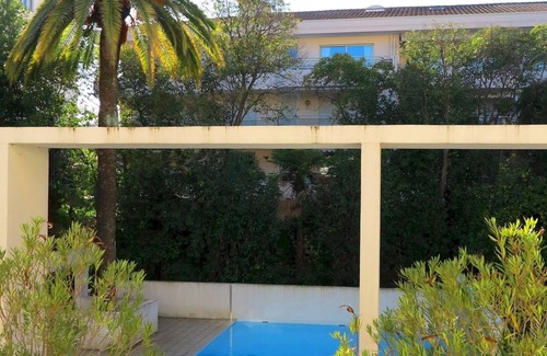 Cannes City Centre Apartamento | Viva Riviera Nice and Quiet 1 Bedroom with swimming pool