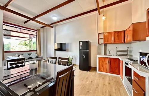 La Banda de Shilcayo Apartamento | Vive a 5min centro 2HAB con A/C Terraza & Parrilla